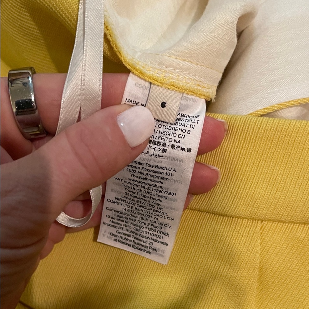 Tory Burch Yellow Wool Cropped Pleated Trousers - Picture 4 of 6